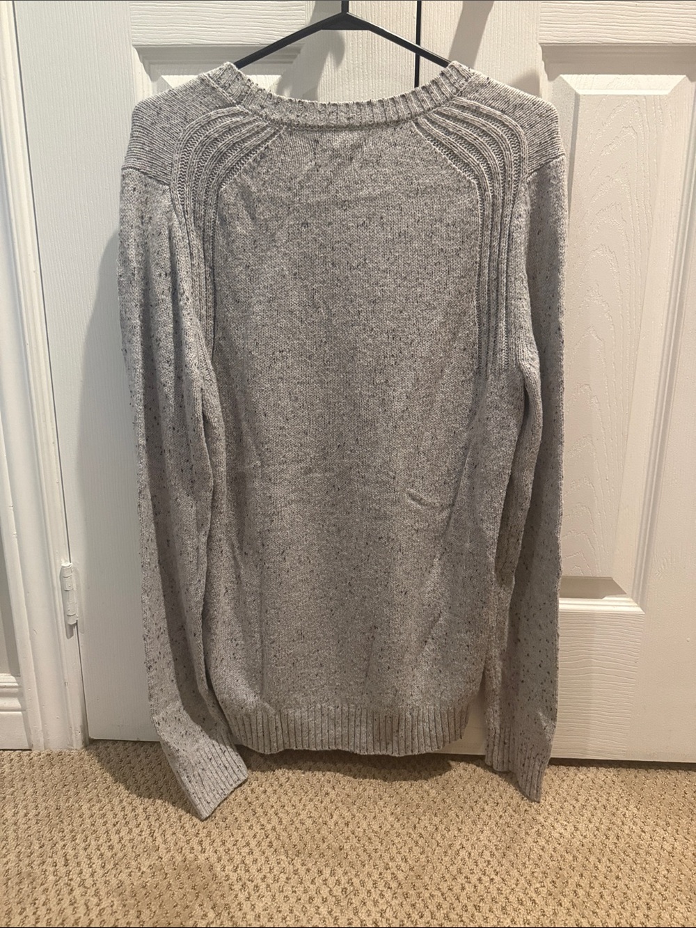 RW&CO. Men's Light Gray Speckled Crewneck Sweater - Picture 3 of 3